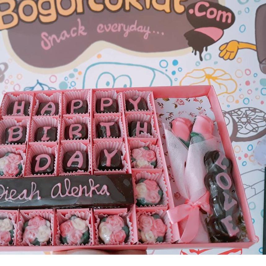 

✪ Kado Coklat Ultah Sekat Blok 25+Buket ➩