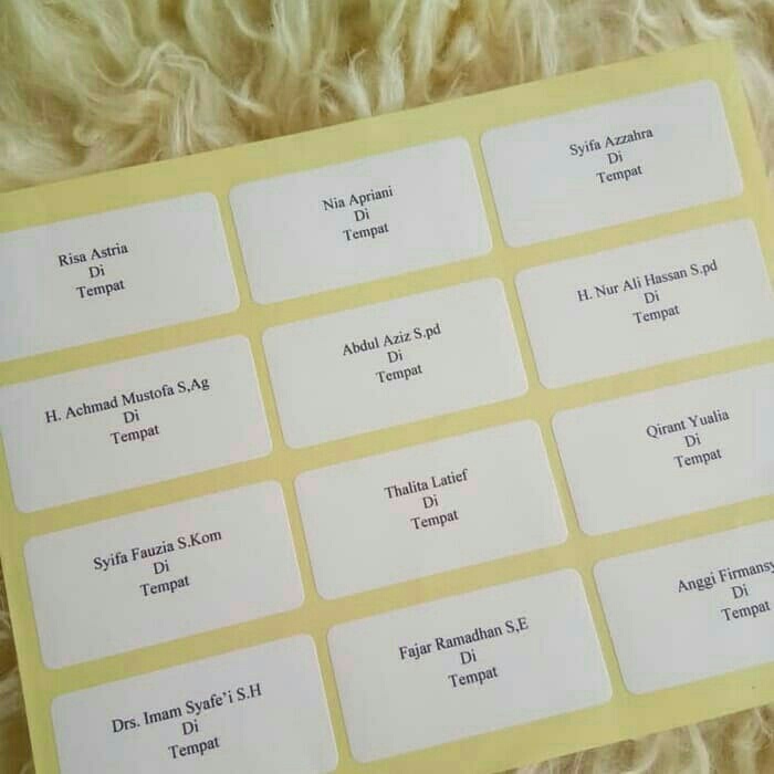 

Label Nama Undangan dan Cetak Proses Cepat Termurah