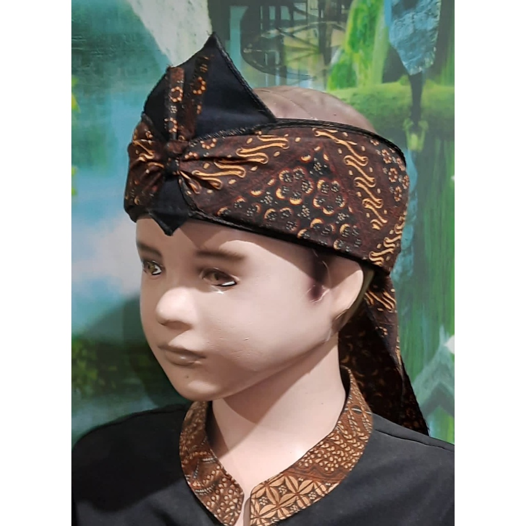 blangkon iket kepala sunda jawa batik tradisional anak atas BOLONG (COKLAT)