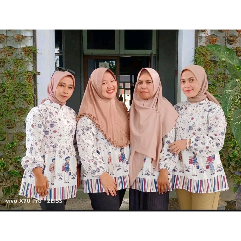 Batik wanita Batik modern Bluse Wanita Atasan Batik Bu Tejo vs Mbok jamu Jumbo