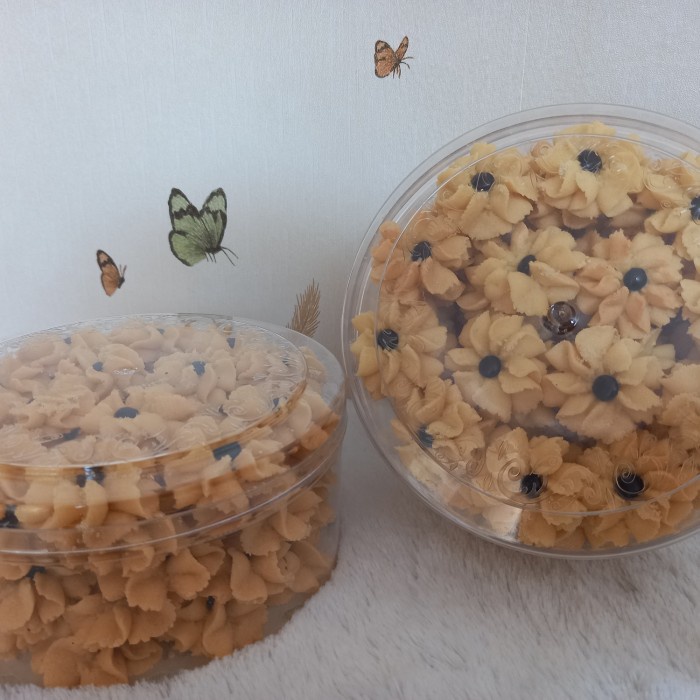 

SEMPRIT CHOCO CHIP BERAT 400GR DIJAMIN ENAK