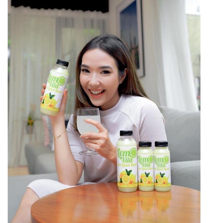 

Pesan Saja BPOM Sari Lemonvita 250ml Jus Diet Lemon Murni 100% HALAL