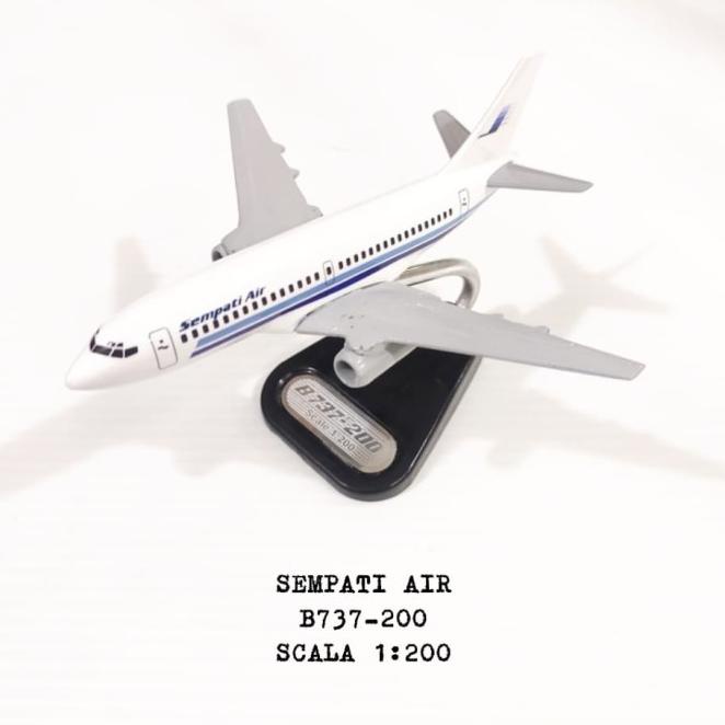 Miniatur Replika Pesawat Sempati Air