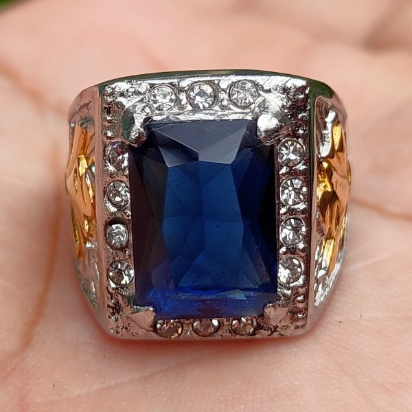 Batu Akik Cincin Titanium Permata King Safir Sapphire Cutting Kotak Mewah 3s137