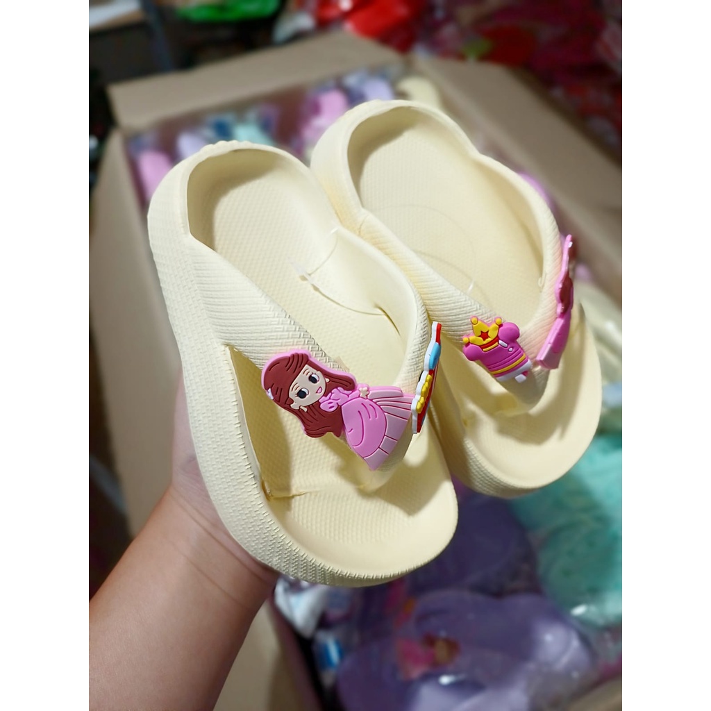 Sandal Jepit Fuji Karet Anak Perempuan Karet Karakter Beruang Fashion Korea Sol Tinggi Umur 2 3 4 5 Tahun Terbaru
