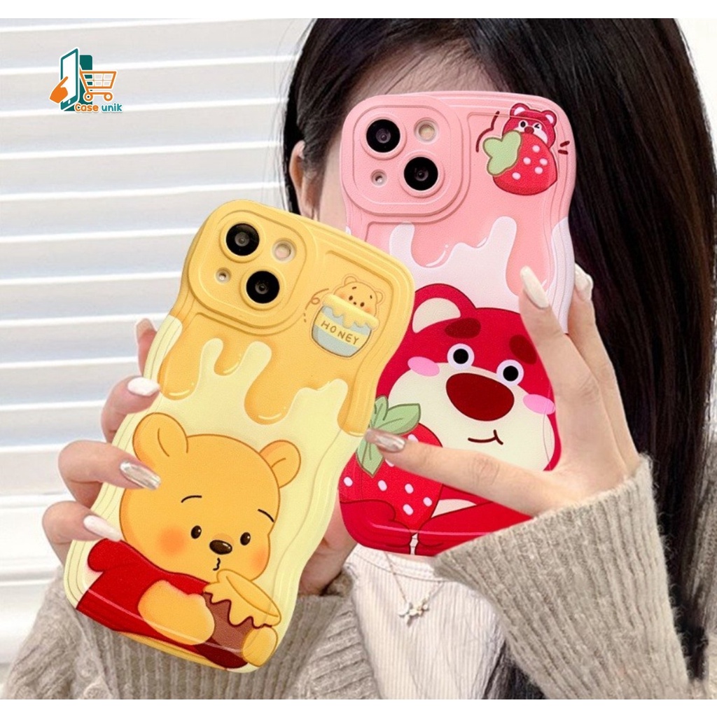 SS800 SOFTCASE SILIKON WAVY GELOMBANG POOH &amp; LOTSO FOR REALME C1 C2 5 5I C3 9 9I 10 C11 C12 C25 C15 C20 C21 C21Y C25Y C30 C31 C33 C35 C55 NARZO 20 50I 50A PRIME CS5415