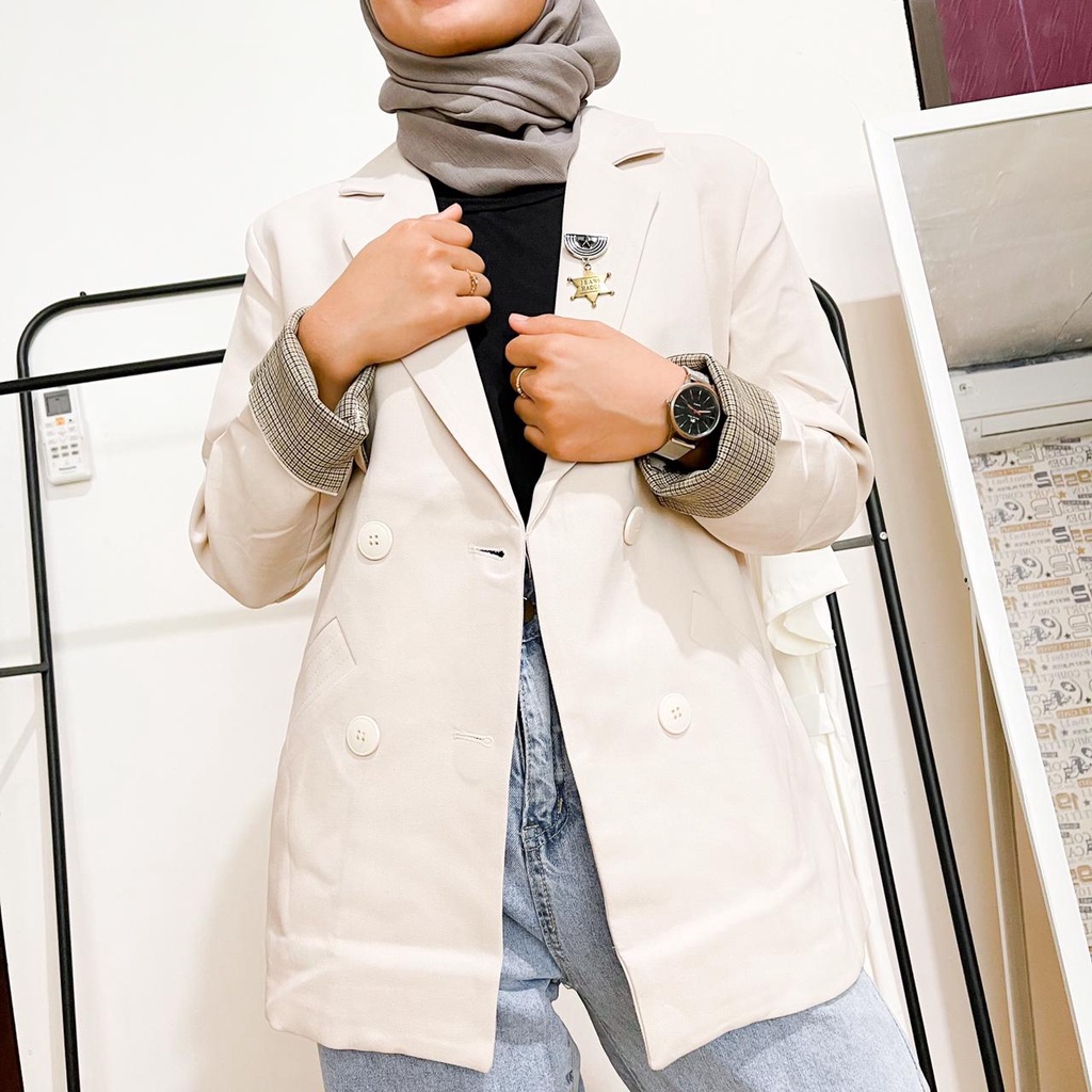 BLAZER PIN /BLAZER WANITA / BLAZER KOREA / BLAZER / BLAZER WANITA / BLAZER WANITA KOREA