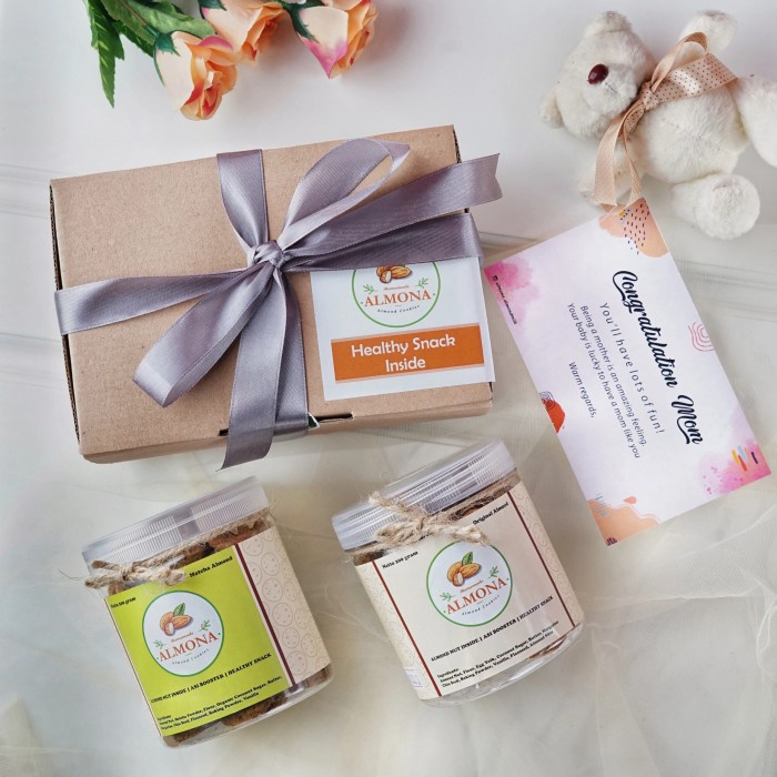 

HAMPERS COOKIES ALMOND/CEMILAN SEHAT/KADO LAHIRAN/POLA HIDUP SEHAT