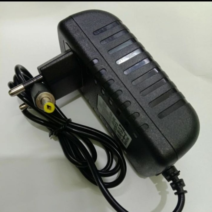 Uta Adaptor Carger Speker Advance/Asatron