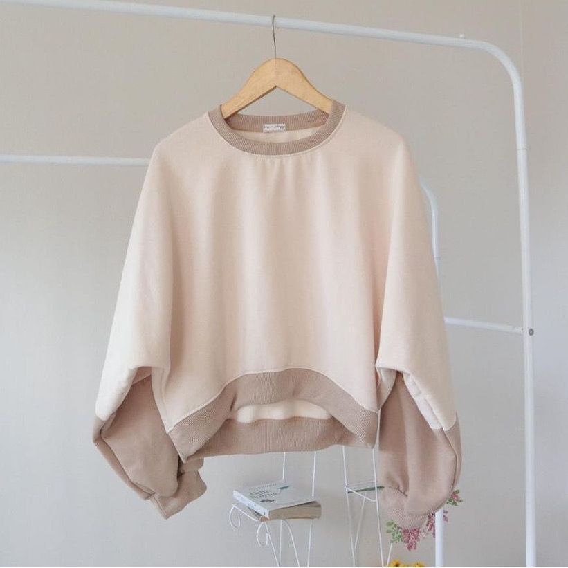 Sweater Wanita Oversize Crope Sayina