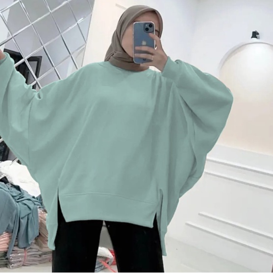 Sweater Wanita XXXL Oversize Batwing  Belah Pinggir