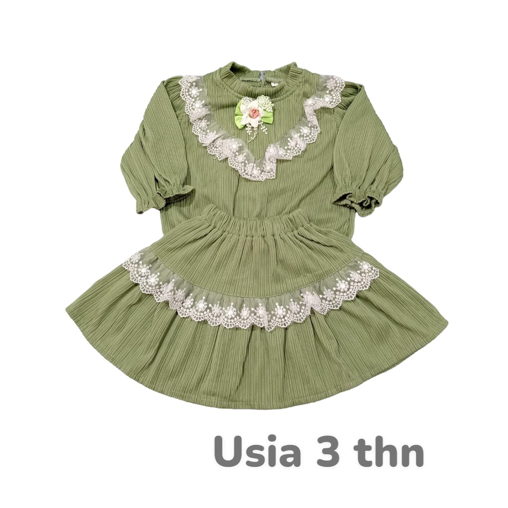 Gaun Dress Anak Perempuan Usia 3 tahun