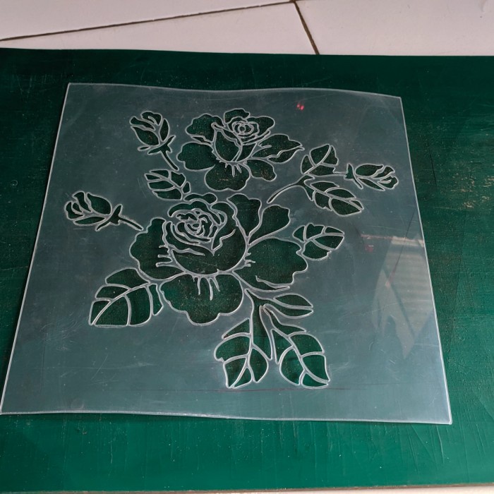 

Terlaris Stencil Dinding Motif Bunga4 Ukuran 23*23Cm Bahan Tebal