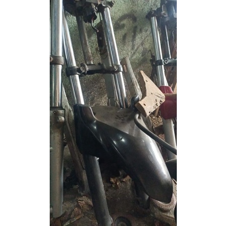 shock depan megapro mono dan verza