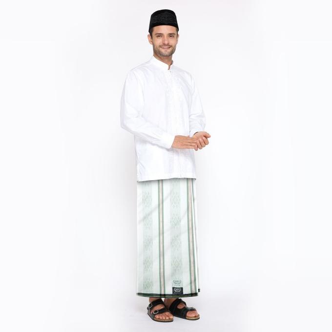 Sarung BHS Classic Silver Motif Kawung Dobby Putih Hijau 02