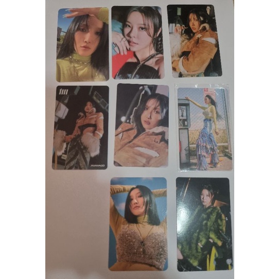 Mamamoo Solar Moonbyul Wheein Hwasa MIC On PC Photocard Postcard