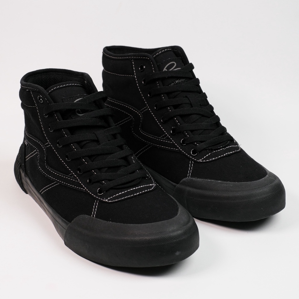 PATROBAS Equip High All Black Original Sepatu Sneakers Casual Sekolah Hitam Polos Pria