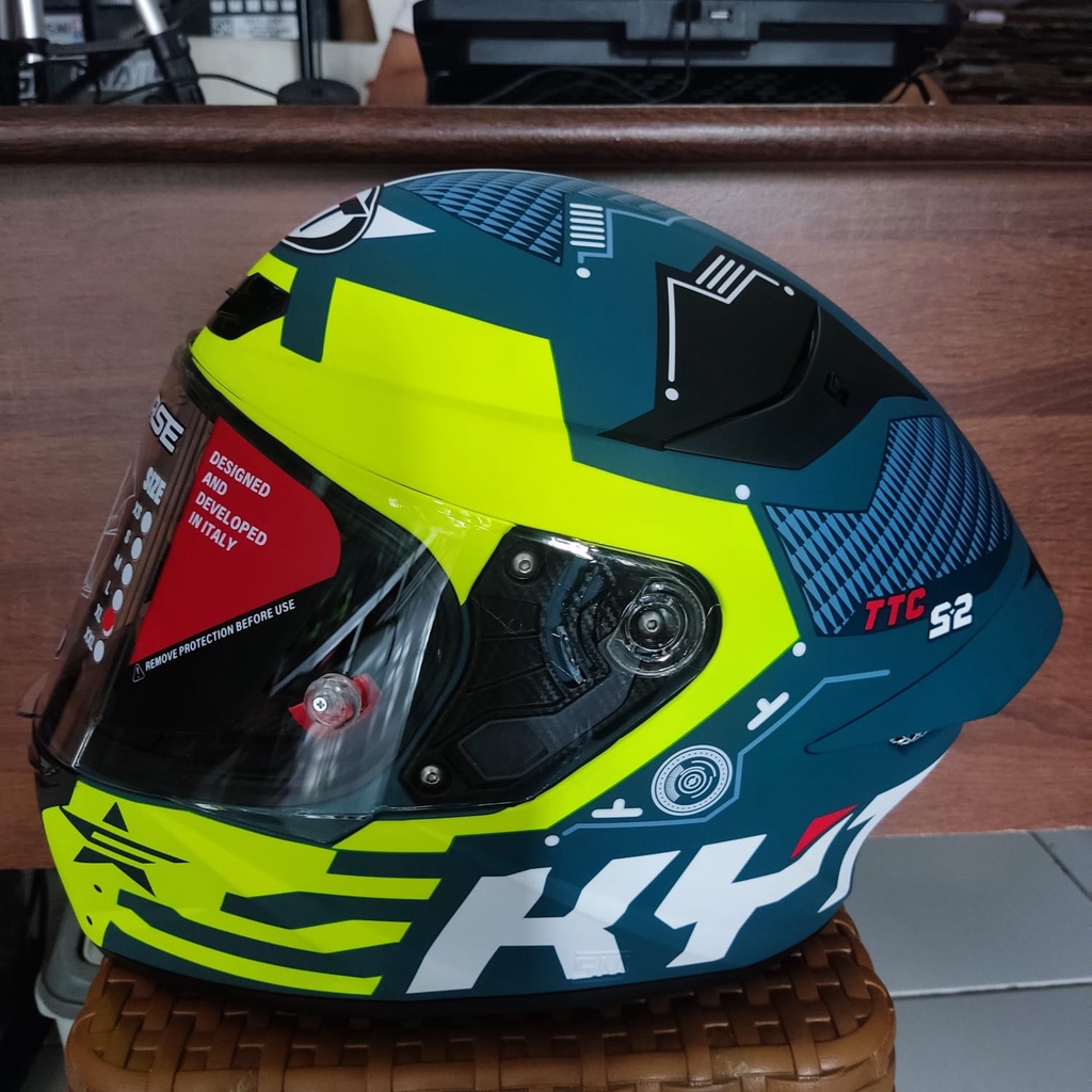 HELM KYT TT COURSE FUSELAGE MATT YELLOW FULL FACE KYT TT COURSE