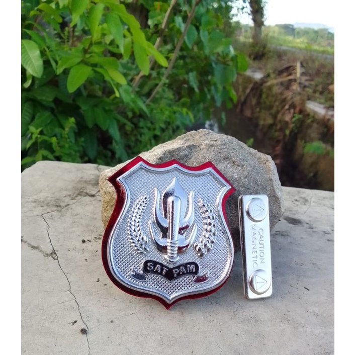 Pin Lencana Kewenangan Security Satpam Akrilik Magnet