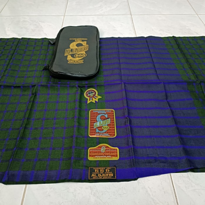 Halaandshop- Sarung Sutera Al Jufri Motif Bhs Jadul Kotak