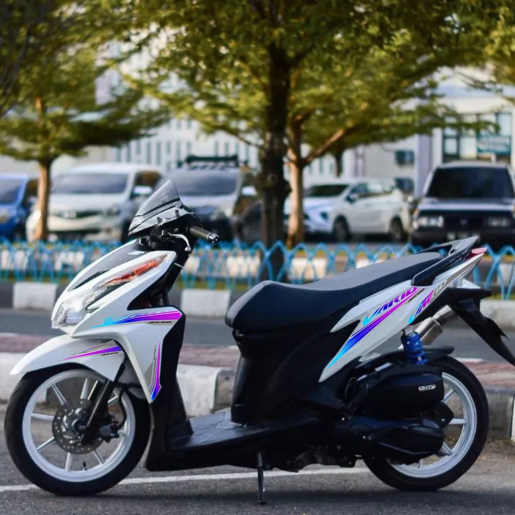 STRIPING TRANSPARAN VARIO 125 OLD BOHLAM LIVERY