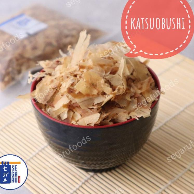 

Instan Katsuobushi | Bonito Flakes | Cakalang Serut Halal 50 Gram