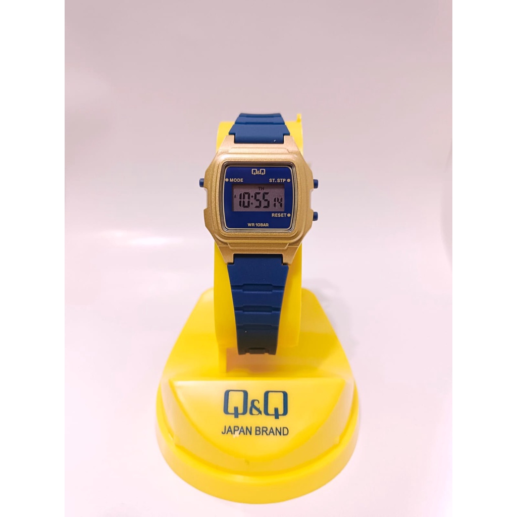 SALE Jam Tangan Wanita Sporty Casual Rubber Digital Original Q&amp;Q QnQ QQ LLA2 LLA2J Series