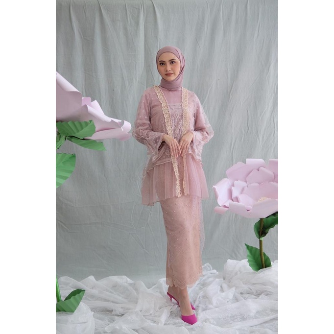 JALEELA - DARIA TOP  (ATASAN ONLY) - (INNER INCLUDED) (KEBAYA KONDANGAN / MODERN / LAMARAN / WISUDA)