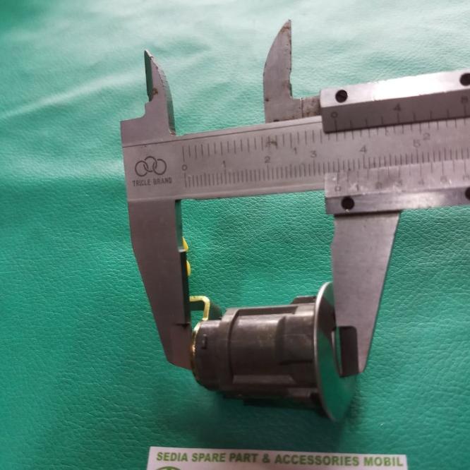 Kunci Plat Tangki Vitara 1992-2001