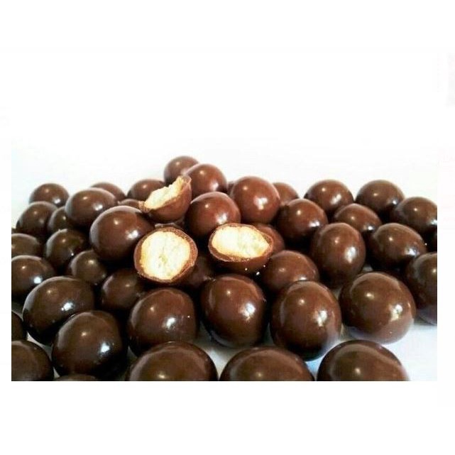 

LAGIE Coklat isi Biskuit Kacang Aneka Warna Cokelat Lagie 1kg Enak