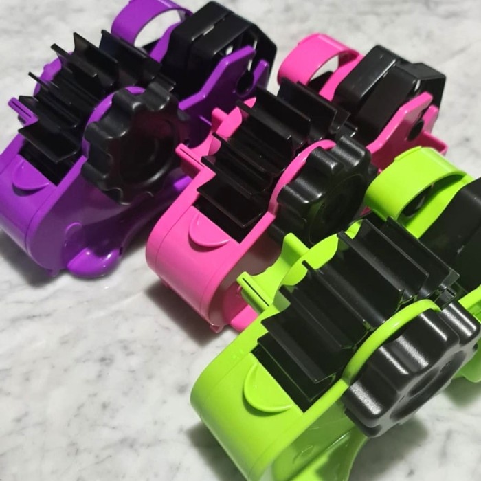 

] Tape Dispenser Rolling Cutter