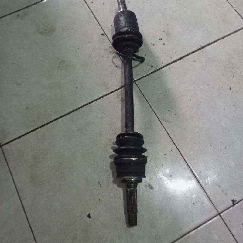 kohel kokel as roda CV joint bagian kiri Suzuki esteem Suzuki amenity
