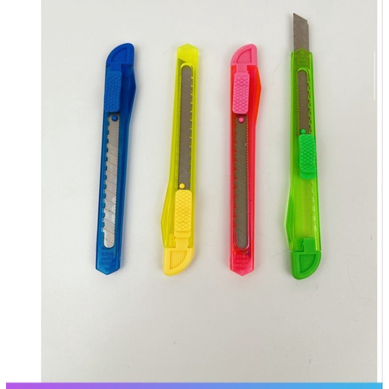 

Pisau Cutter Plastic BESAR KECIL/Art Knife Transparan Rencengan
