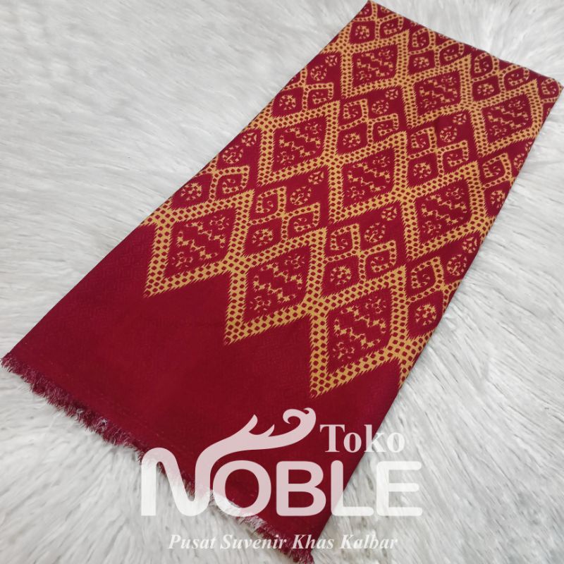 Kain Motif Khas Kalimantan Barat