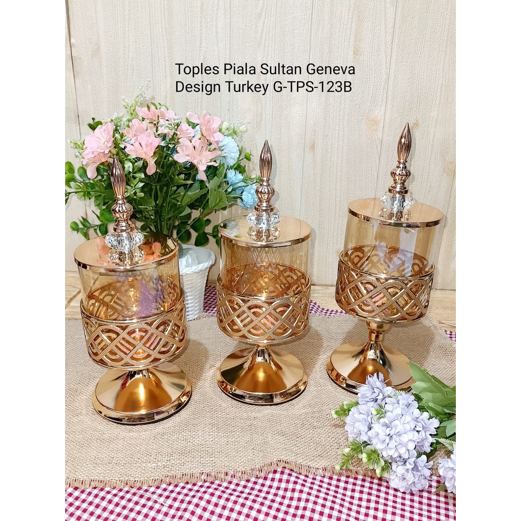 Toples Set Piala Geneva G-TPS-123B
