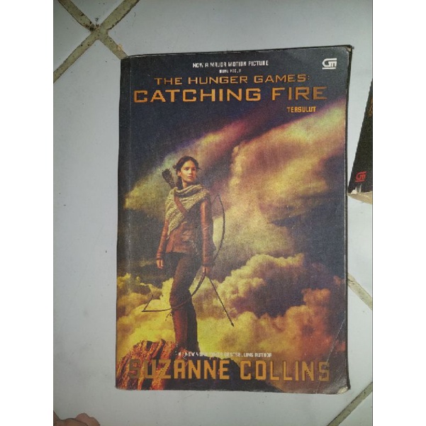 preloved hunger games trilogy