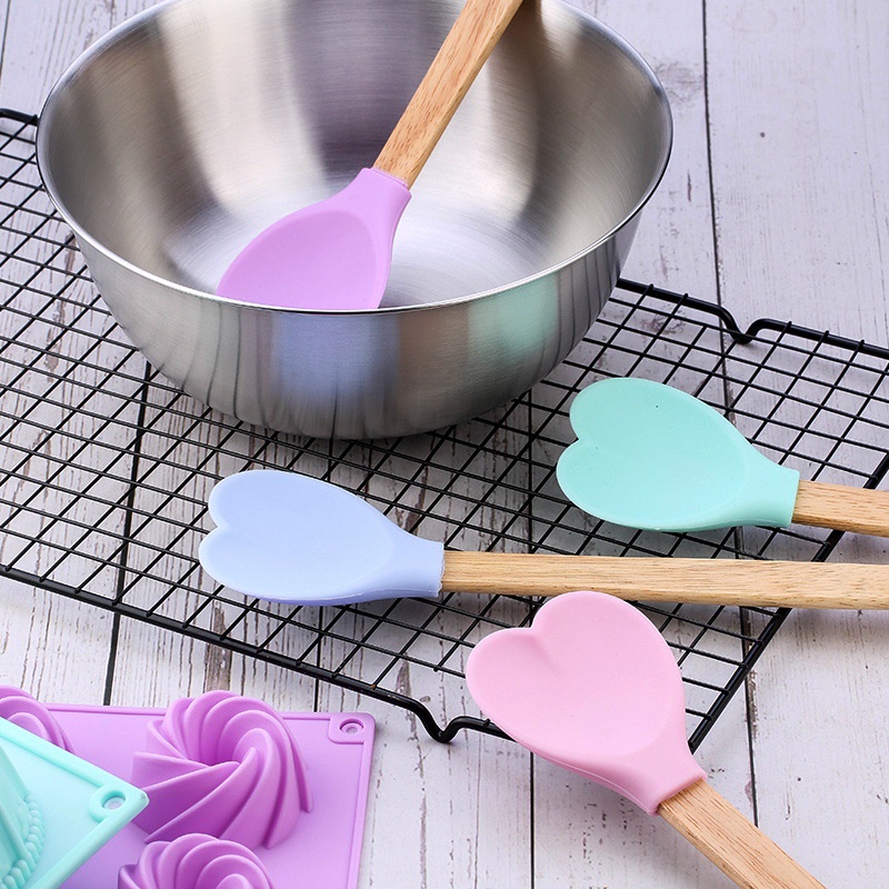 Mi.more Spatula Silikon Bentuk Love Perlengkapan Dapur Sendok Masak Silikon Set Food-grade