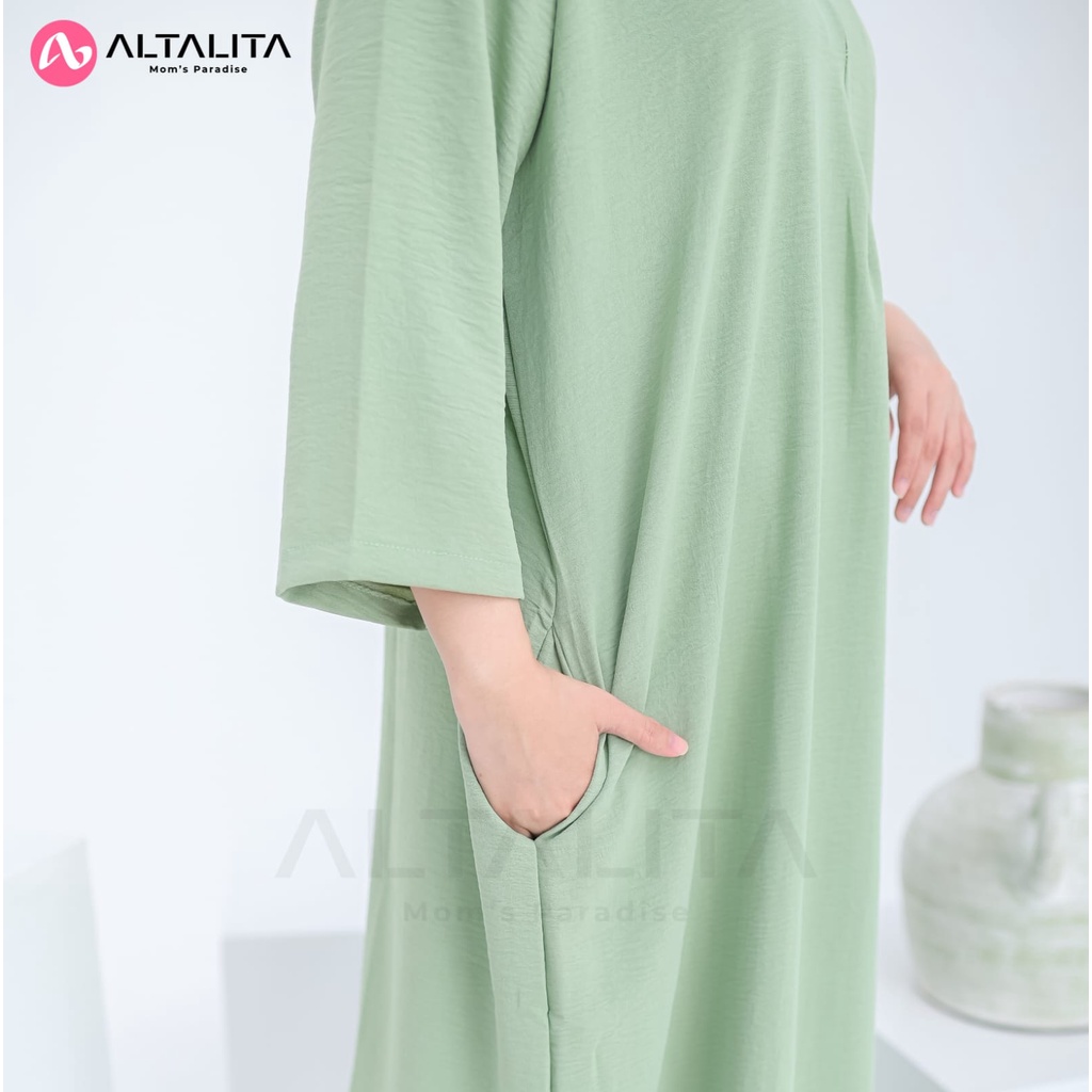 Altalita - Daster Gamis Cringkle Airflow Polos Kekinian Lengan 3/4 Panjang Semata Kaki Busui Jumbo LD 120