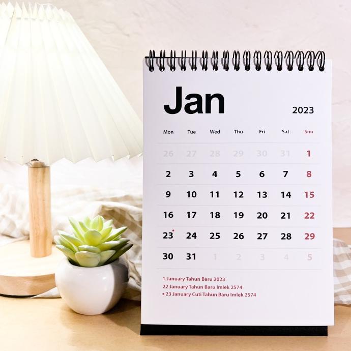 

Terbaru !!! Kalender Meja 2023 Simple White Plain Premium Aesthetic