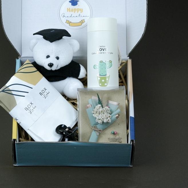 

☆ HAMPERS GIFT BOX KADO WISUDA CEWEK | HAMPERS WISUDA CEWEK ✽