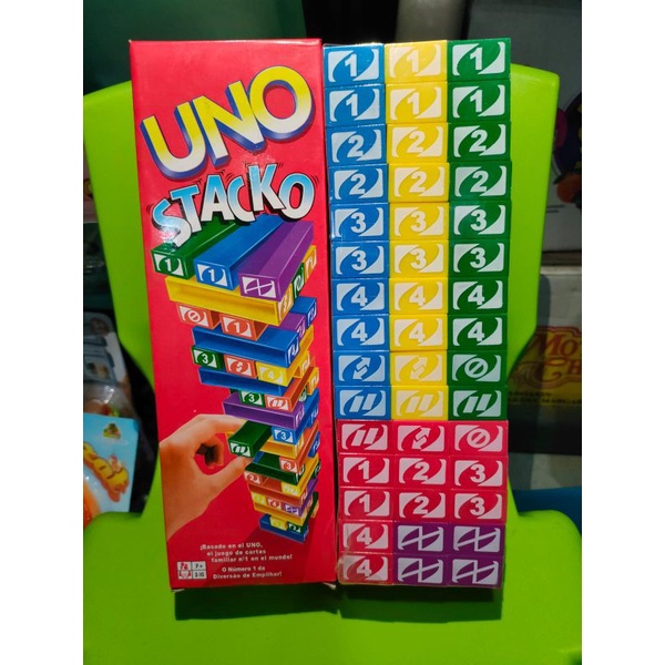 mainan uno stacko