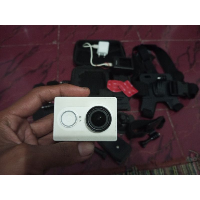 yi action cam ( second )