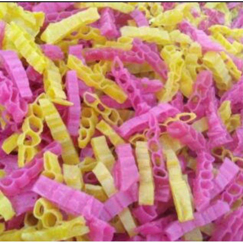 

KRUPUK DALEPOOK MENTAH / KRUPUK NOSTAGIA MENTAH1 kg digoreng menggunakan pasir