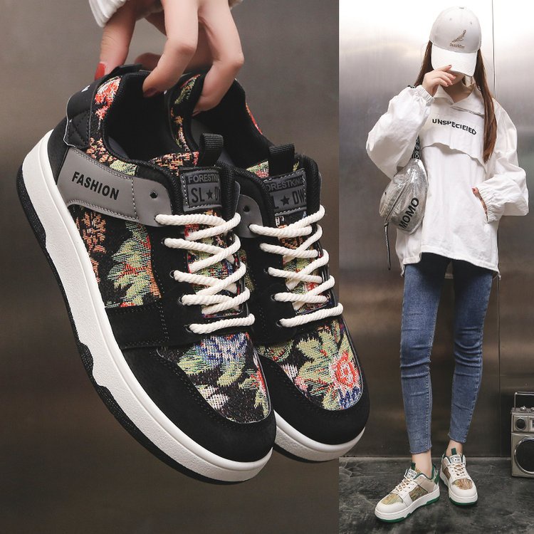 [ Import Design ] Sepatu Sneakers Wanita Import Premium Quality ID198