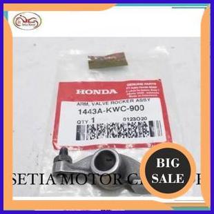 suku cadang Pelatuk Cs 1Arm Vale Rocker Assy 1443A-KWC-900 Asli Honda 140ZZ3