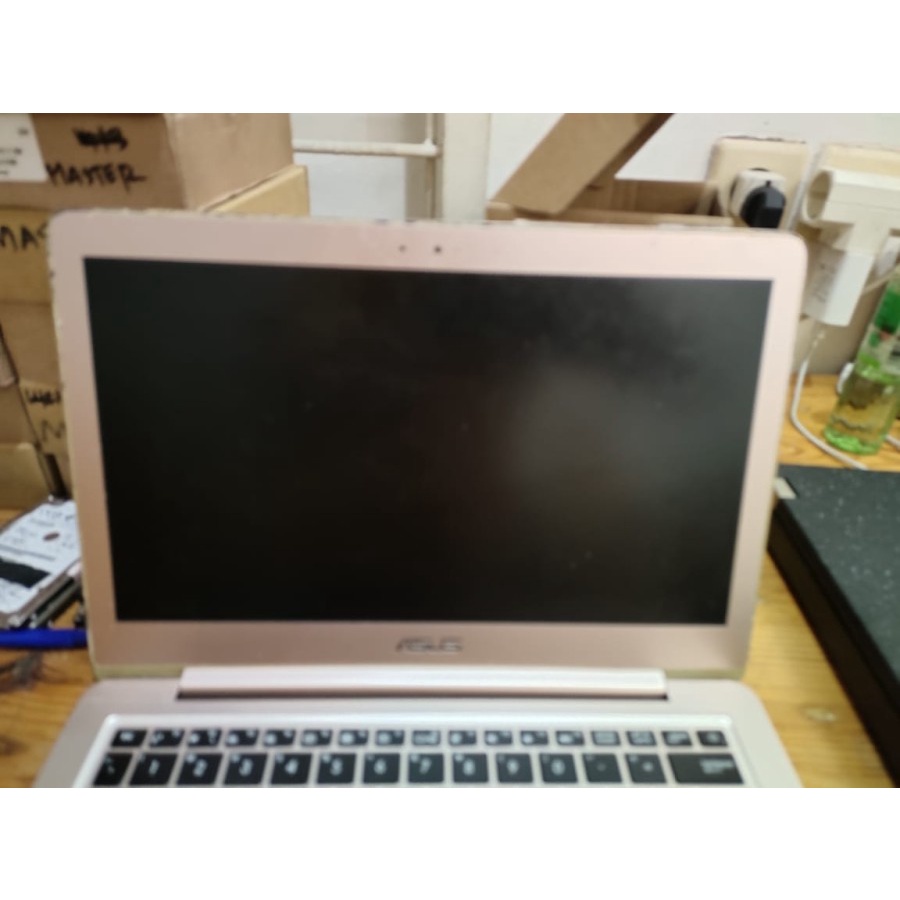 HARGA LAPTOP BEKAS ||  Asus ux330cak intel M3-7y30 (7th gen) Ram 4gb ssd 120gb superr slimm