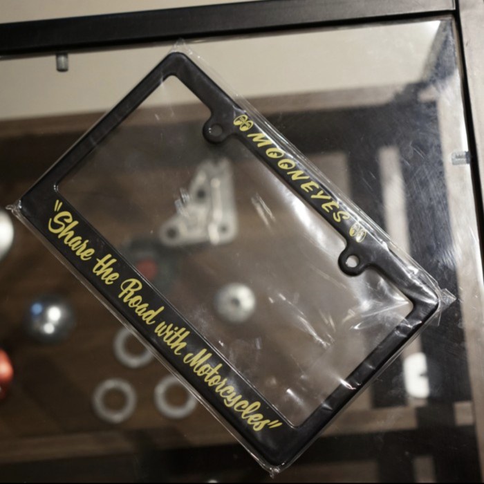 Terlaris Frame Plat Mooneyes + Custom Plat