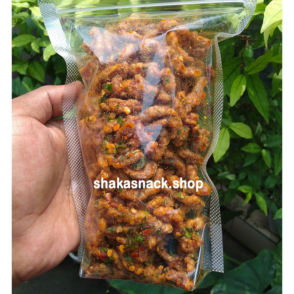 

Usus Krispi / Kripik Usus Pedas Daun Jeruk 100GR Crispy Renyah Kriuk