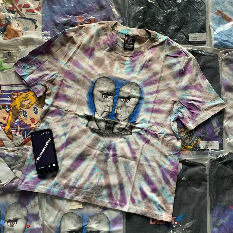 KAOS TIE DYE PINK FLOYD