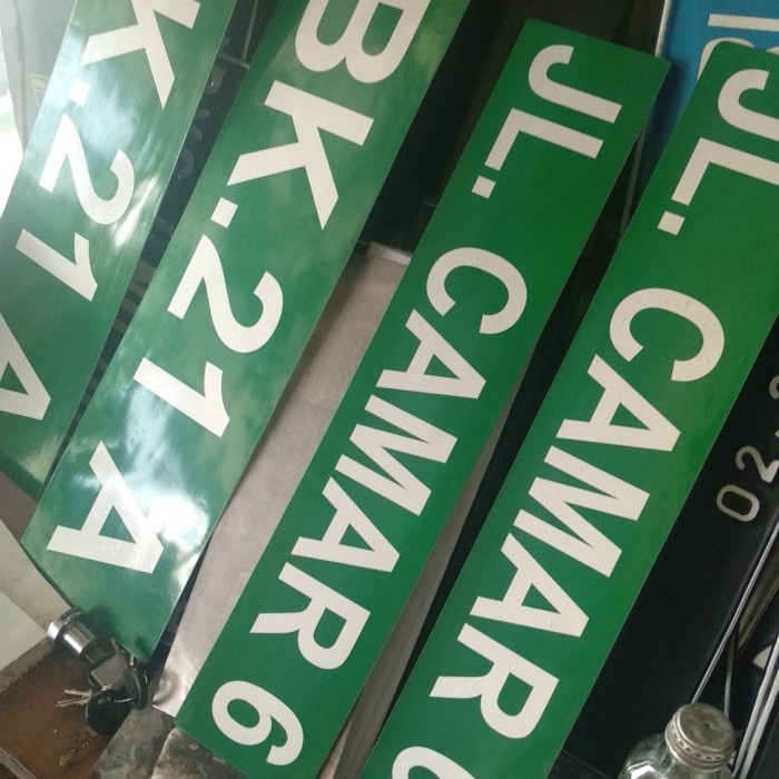 

papan nama custom + plang jalan + petunjuk arah + marga jalan